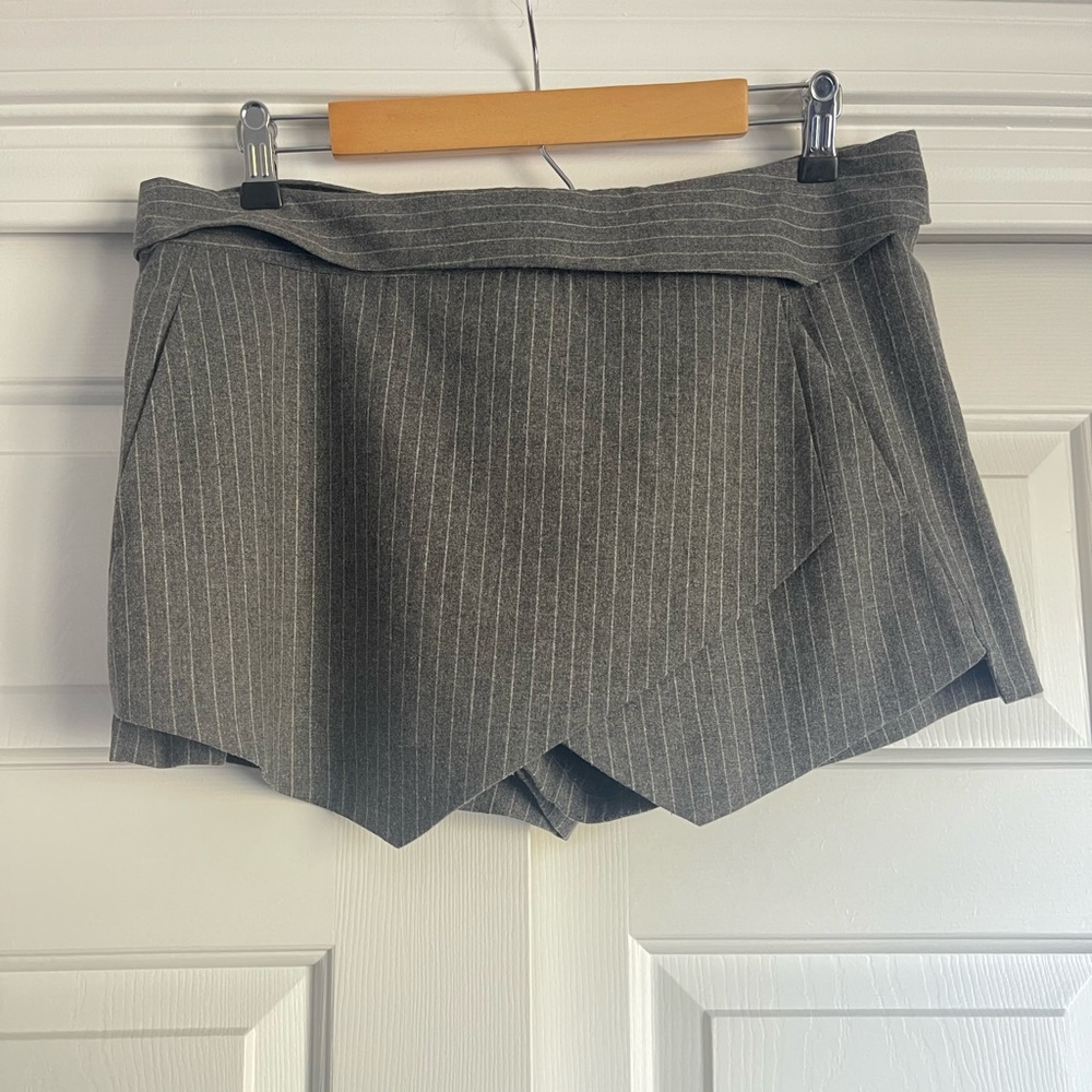 Grey Zara skort